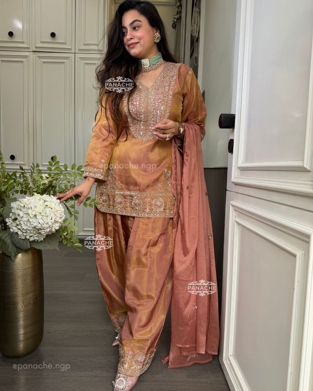 Zari farshi sets