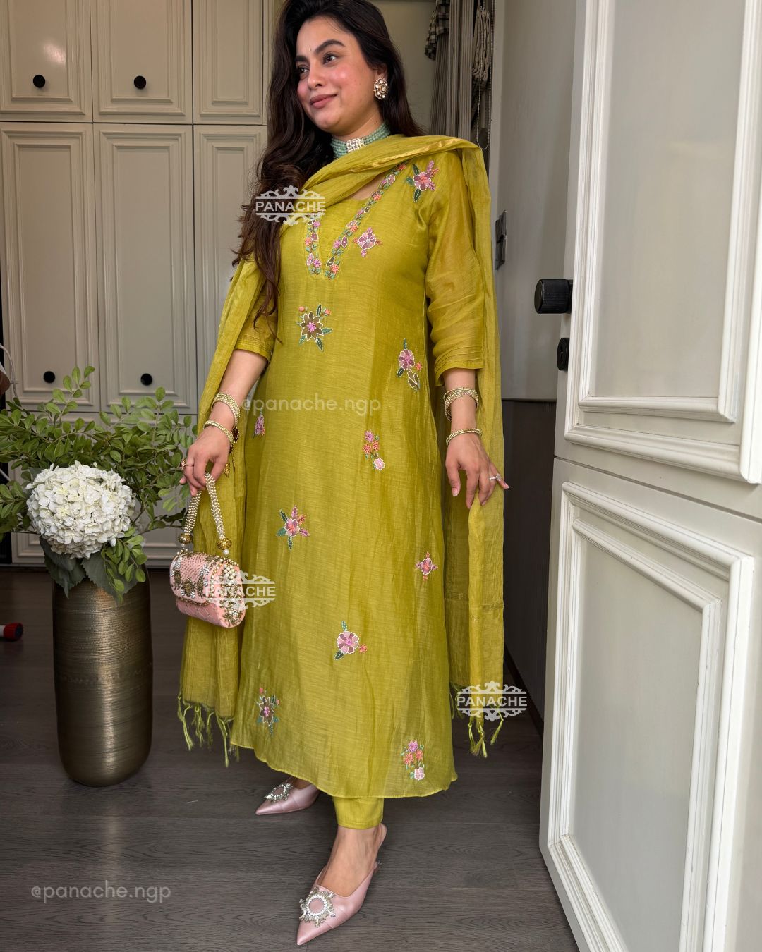 Gulnaar green suit set
