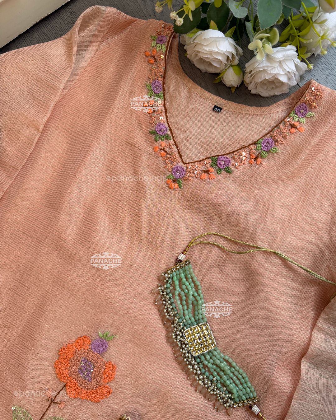 Aabroo katha suit set