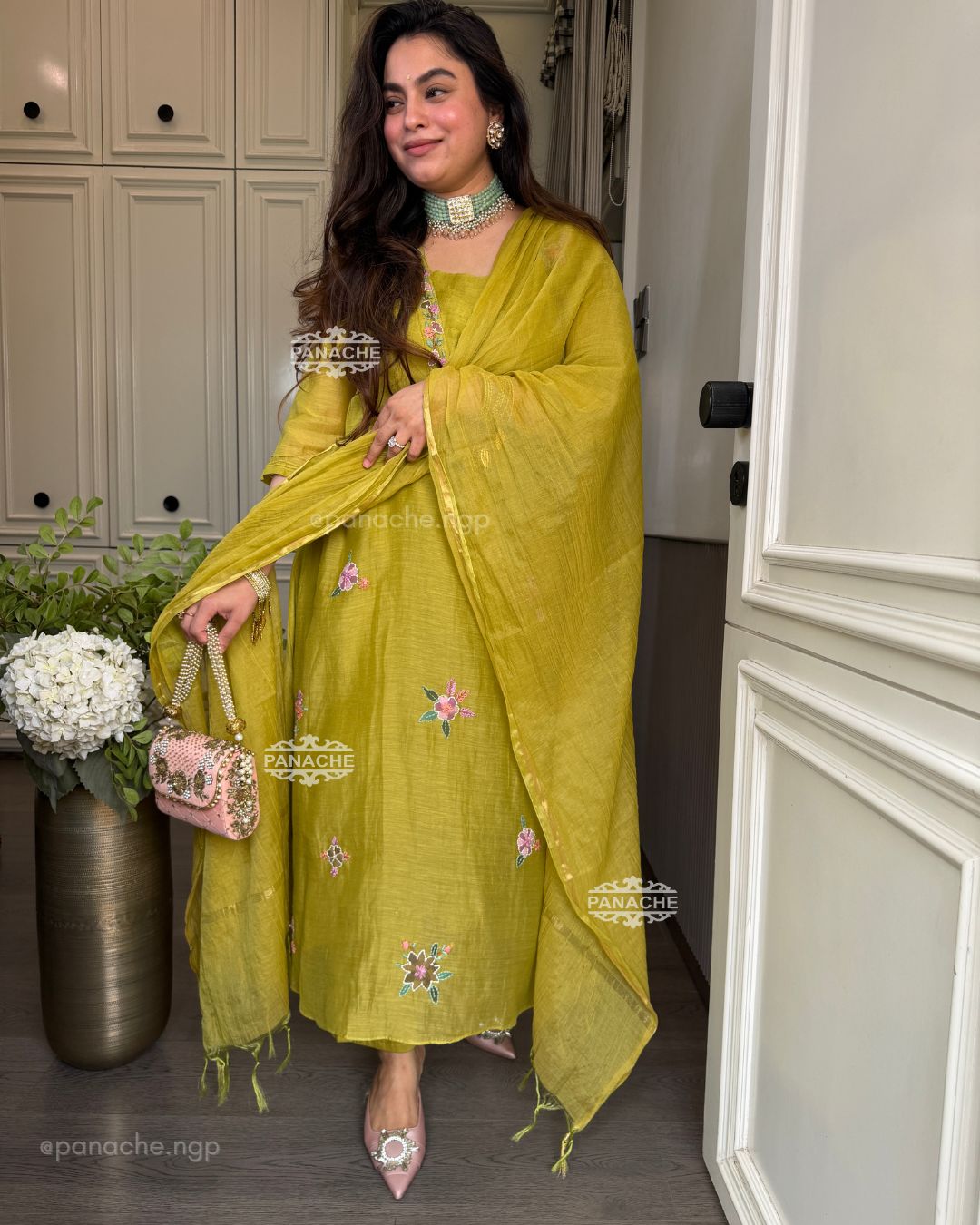 Gulnaar green suit set
