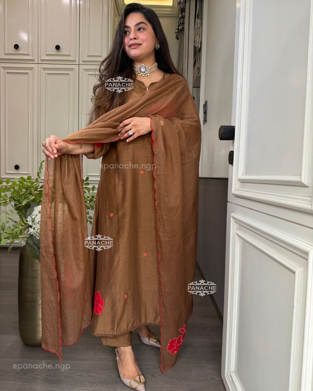Rose appliqué suits