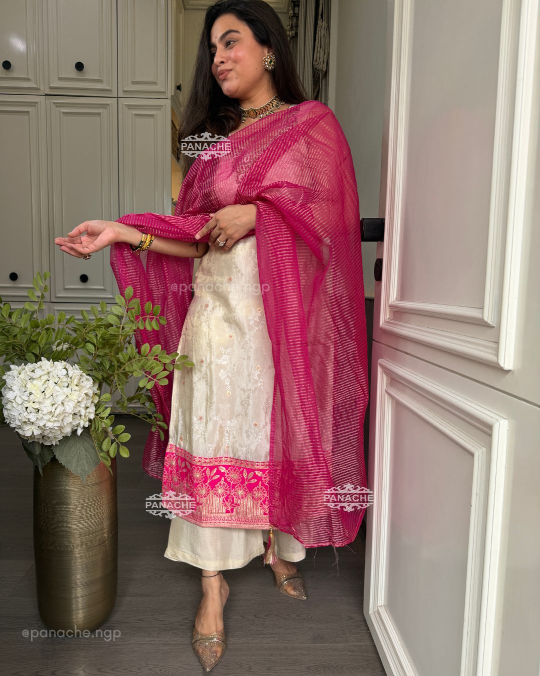 Handwork on neckline with Banarasi Daman | Pink