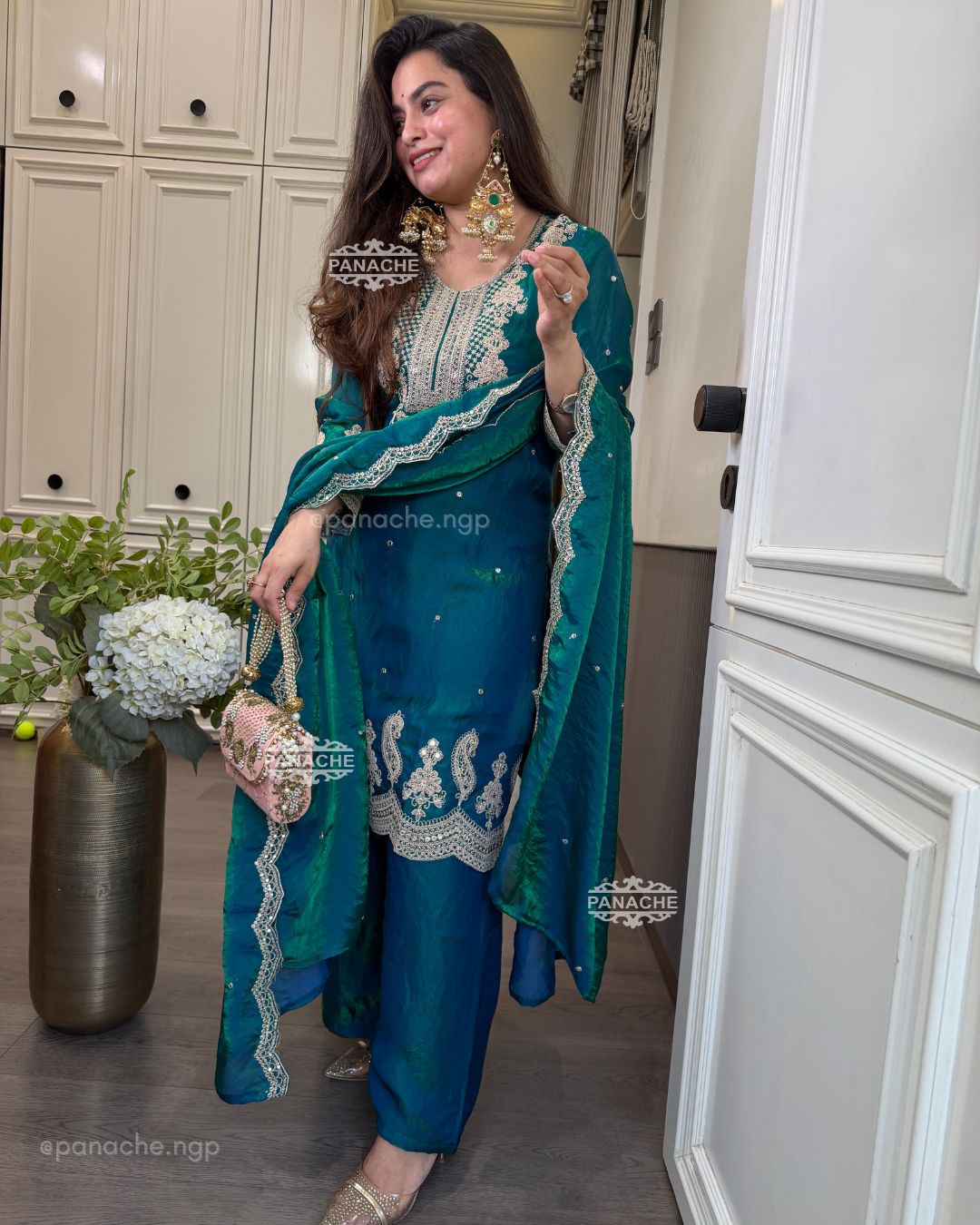 Rangrezia zari set
