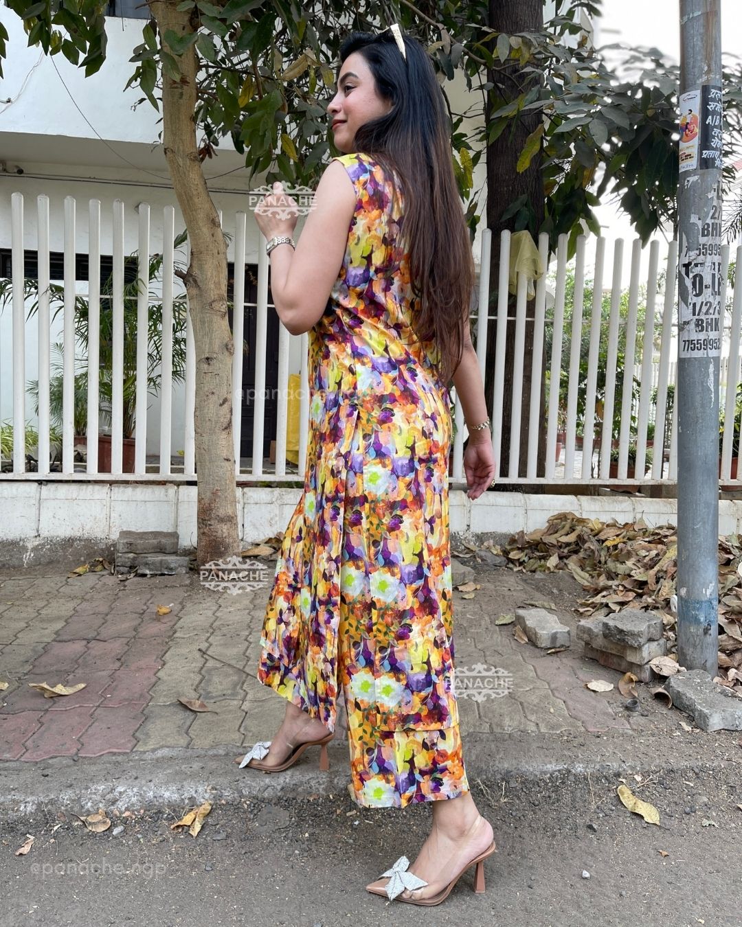 Floral Budget front slit sets