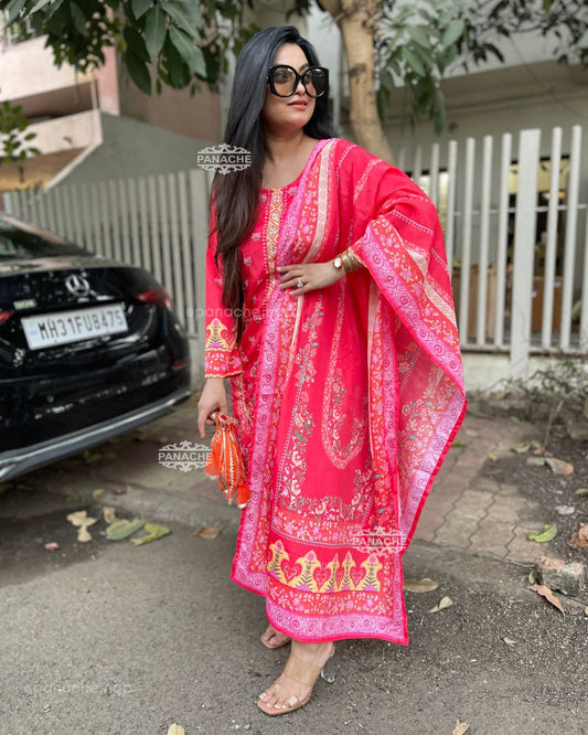 Print in print budget suit set