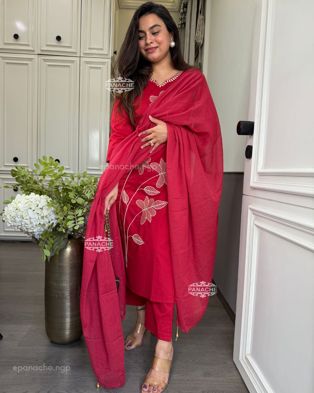 Fresh red suit set