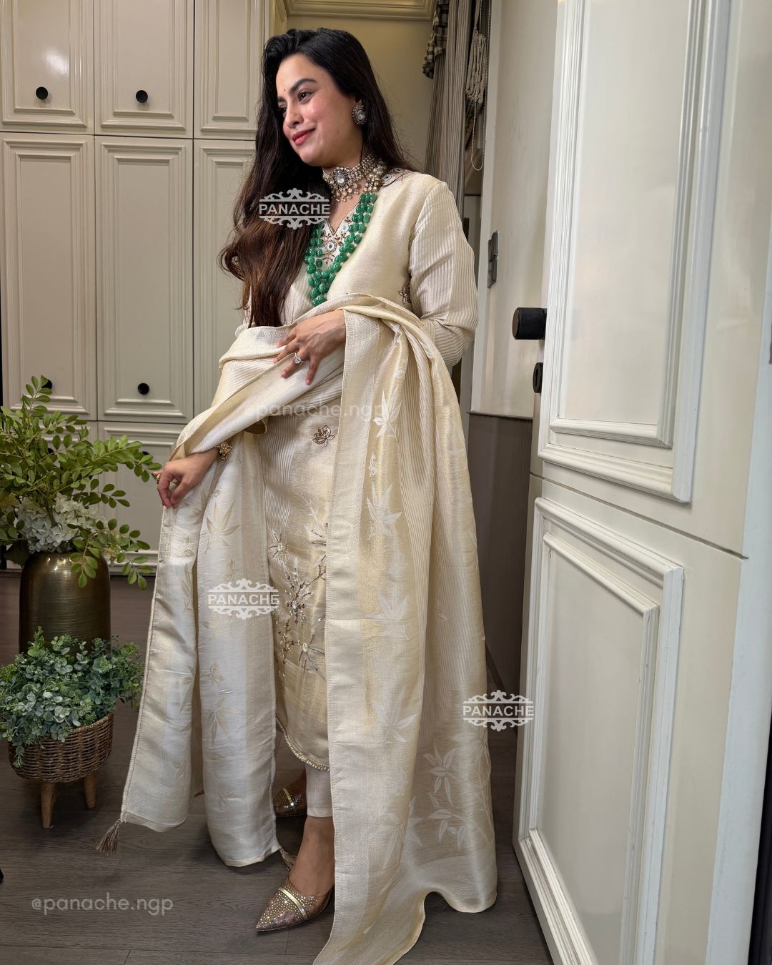 Mogra gold suit set