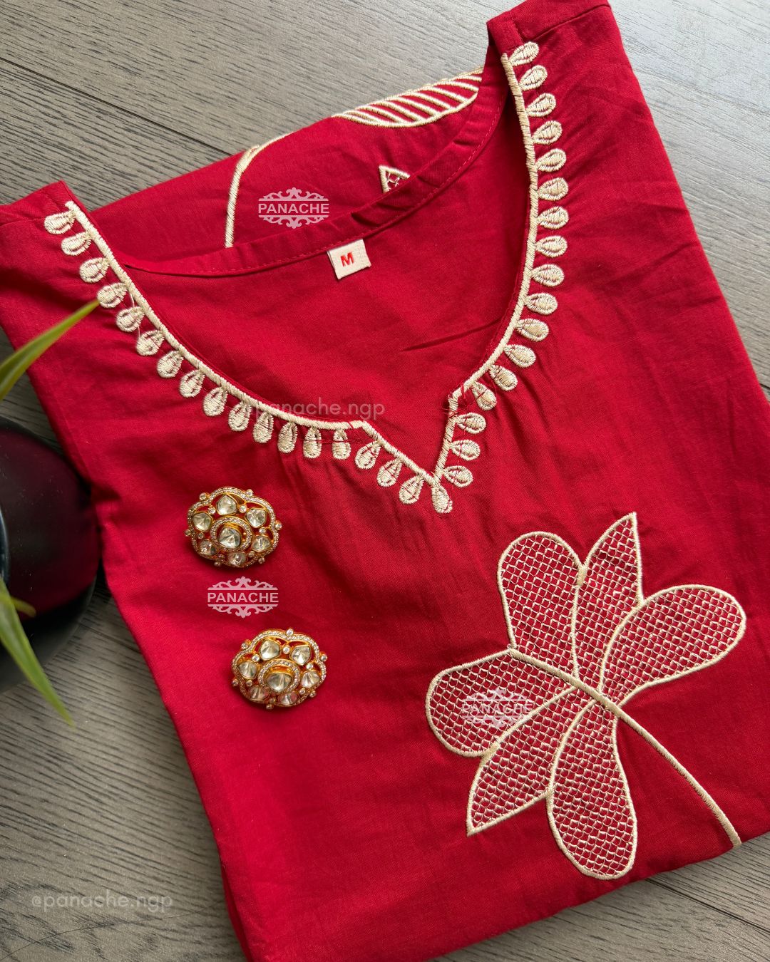 Fresh red suit set