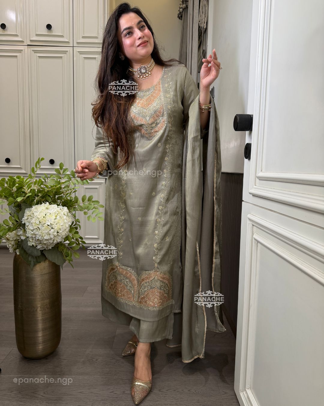 Shehnai suits set