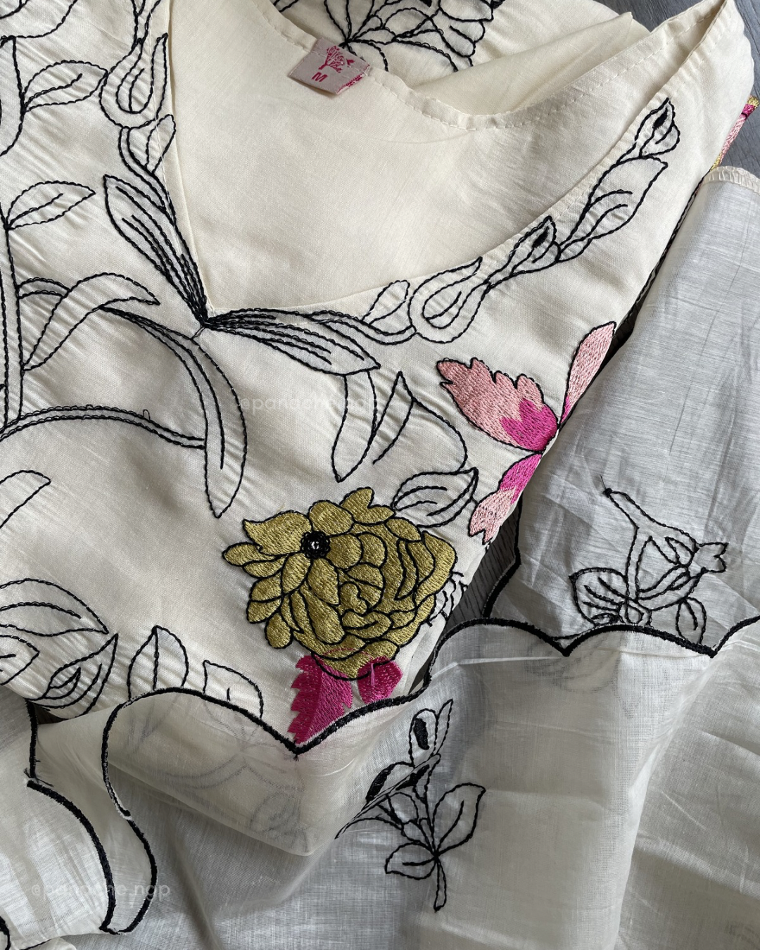 Ivory embroidered set