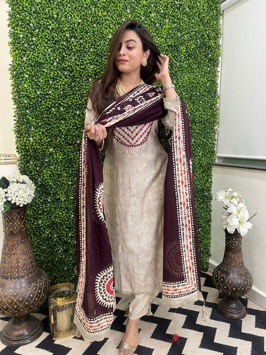 Semi formal set with ikkat dupatta