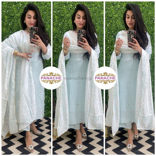 Amber rose silk set!